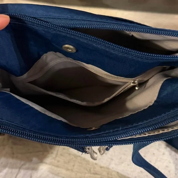 Women's Baggallini Cross Over Crossbody Bag with RFID
Blocking Wristlet - Picture 7 of 7